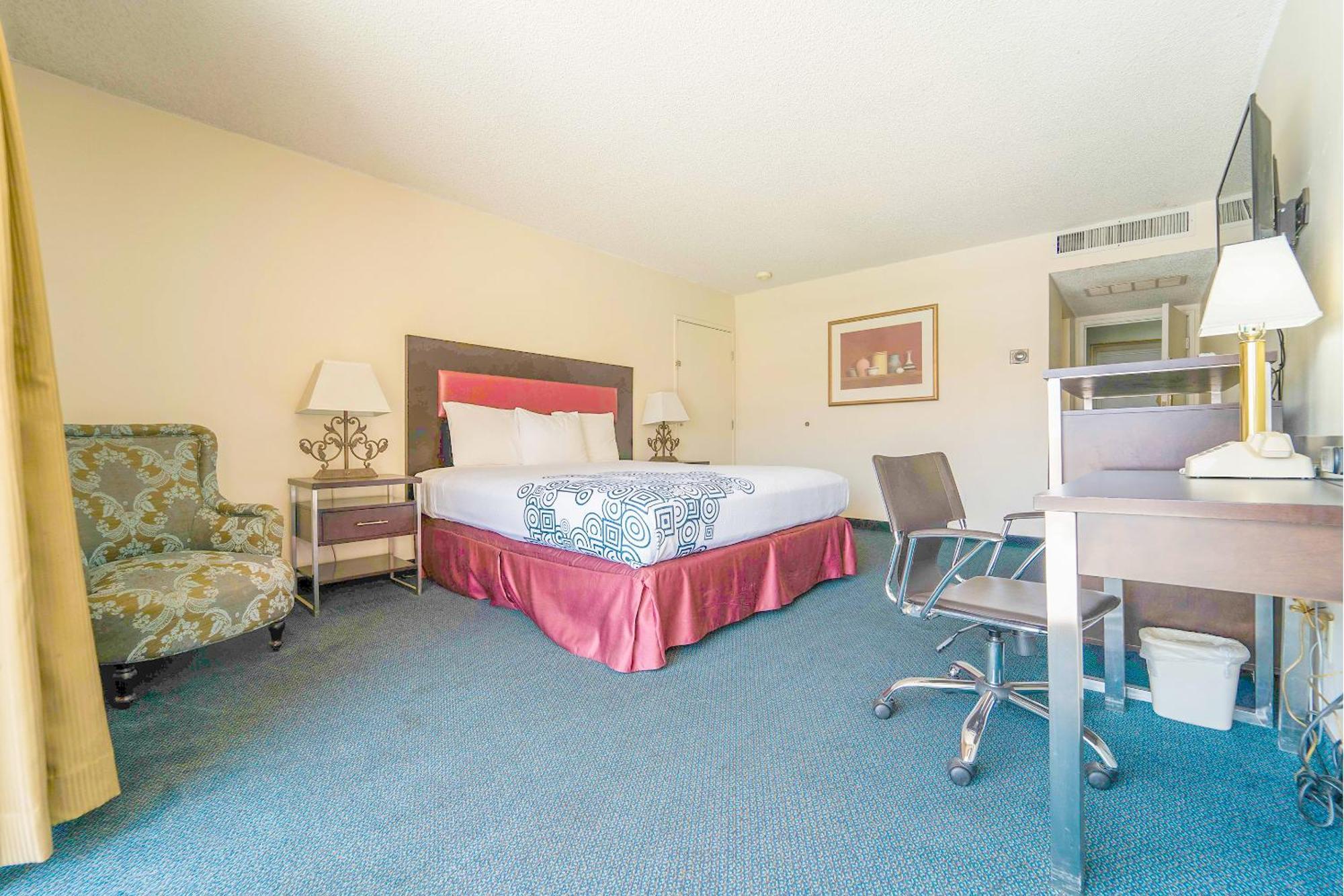 Royal Plaza Inn Indio Extérieur photo